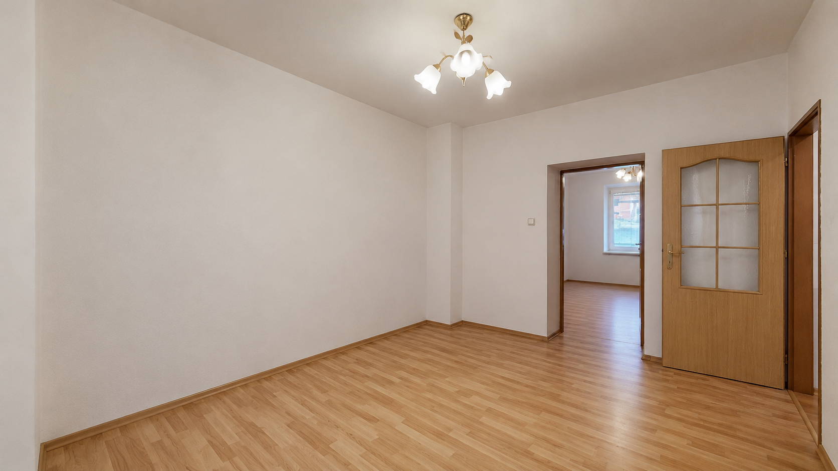 3-izbový rodinný dom, obec – SMOLNÍCKA HUTA