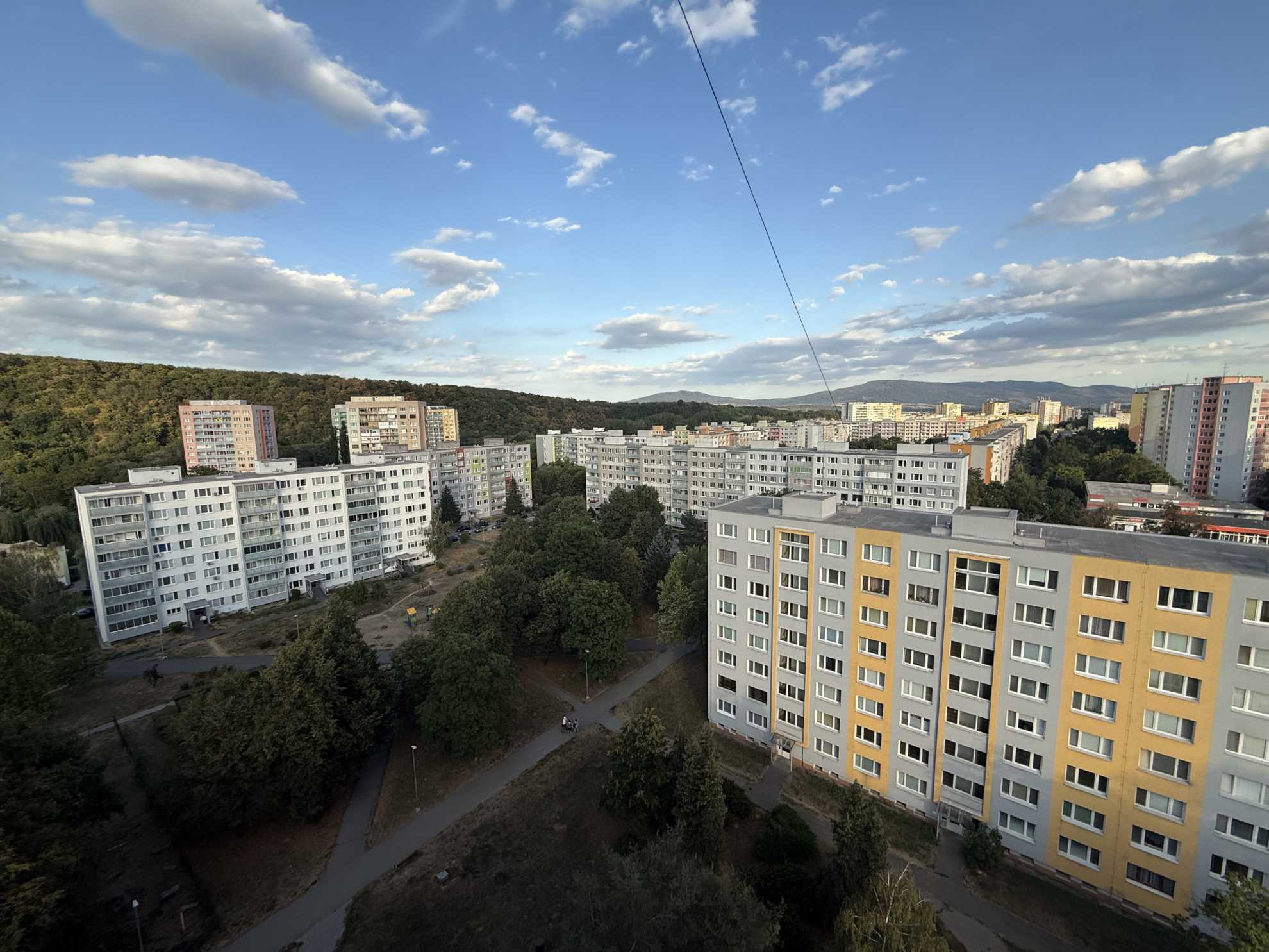 Prenájom samostatnej spálne v 3-izbovom byte – Ždiarska, KOŠICE